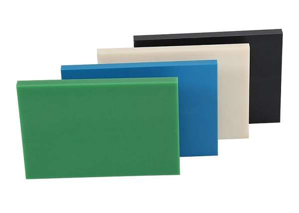 What are the differences between nylon sheet and PP sheet?